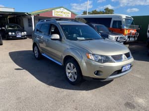 2009 MITSUBISHI OUTLANDER XLS