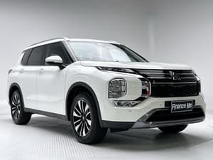 2025 Mitsubishi Outlander LS ZM