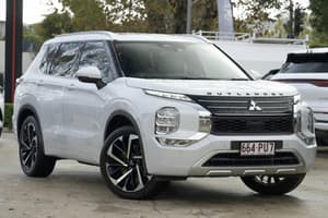 2023 Mitsubishi Outlander Exceed ZM