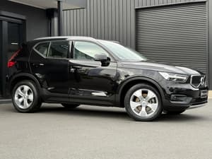 2019 Volvo XC40 T4 Momentum