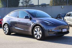 2023 Tesla Model Y Rear-Wheel Drive