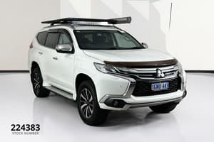 2016 Mitsubishi PAJERO SPORT EXCEED (4x4) QE