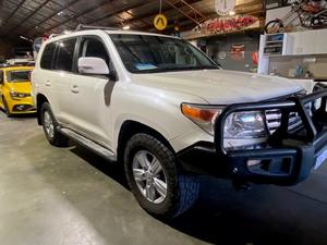 2013 TOYOTA LANDCRUISER VX (4x4) WORTH A LOOK AT 