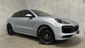 2022 Porsche Cayenne GTS 9YB