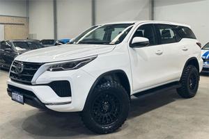 2024 Toyota Fortuner GX GUN156R