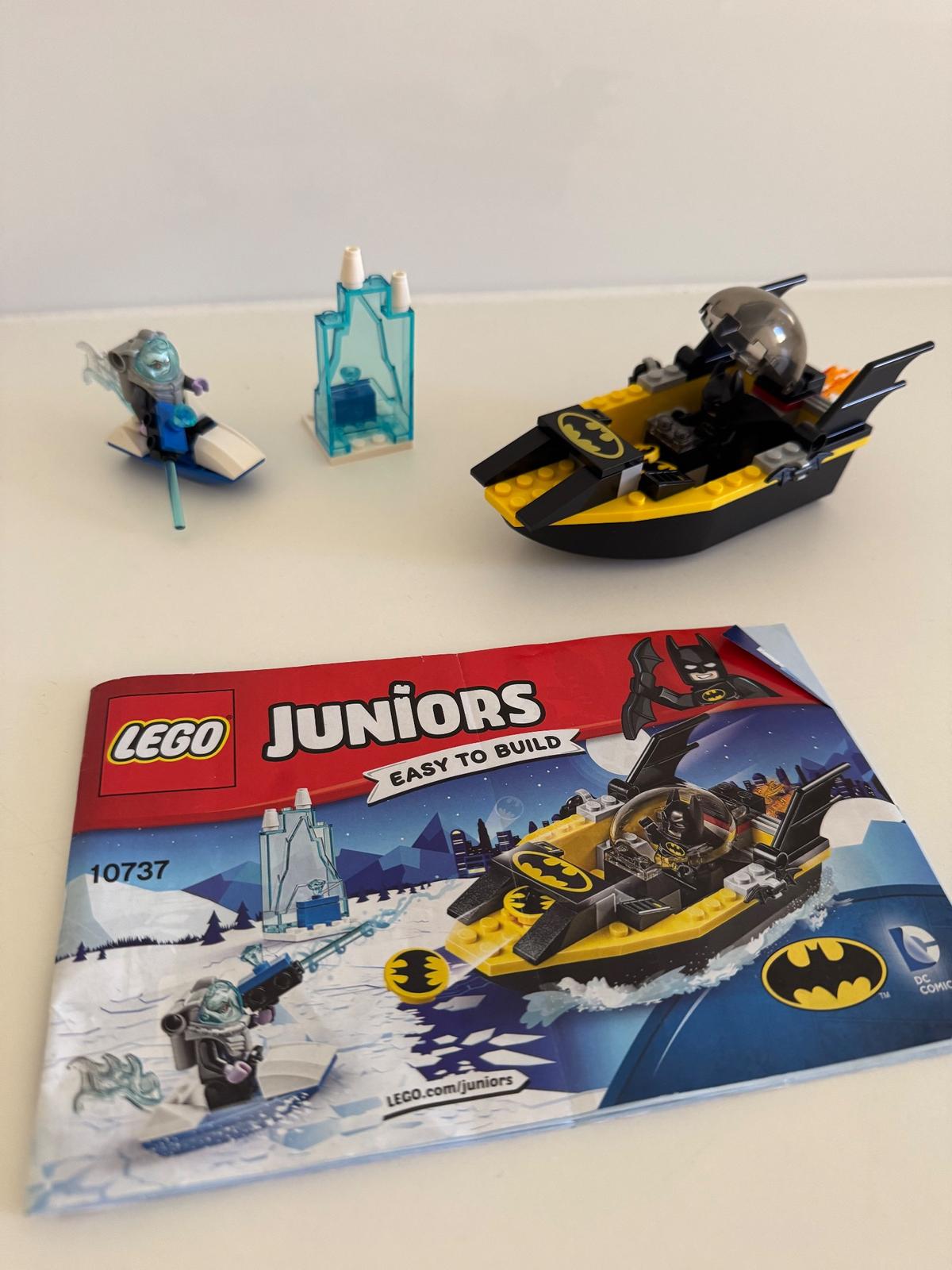 LEGO Batman vs. Mr. Freeze (10737) – complete with instructions