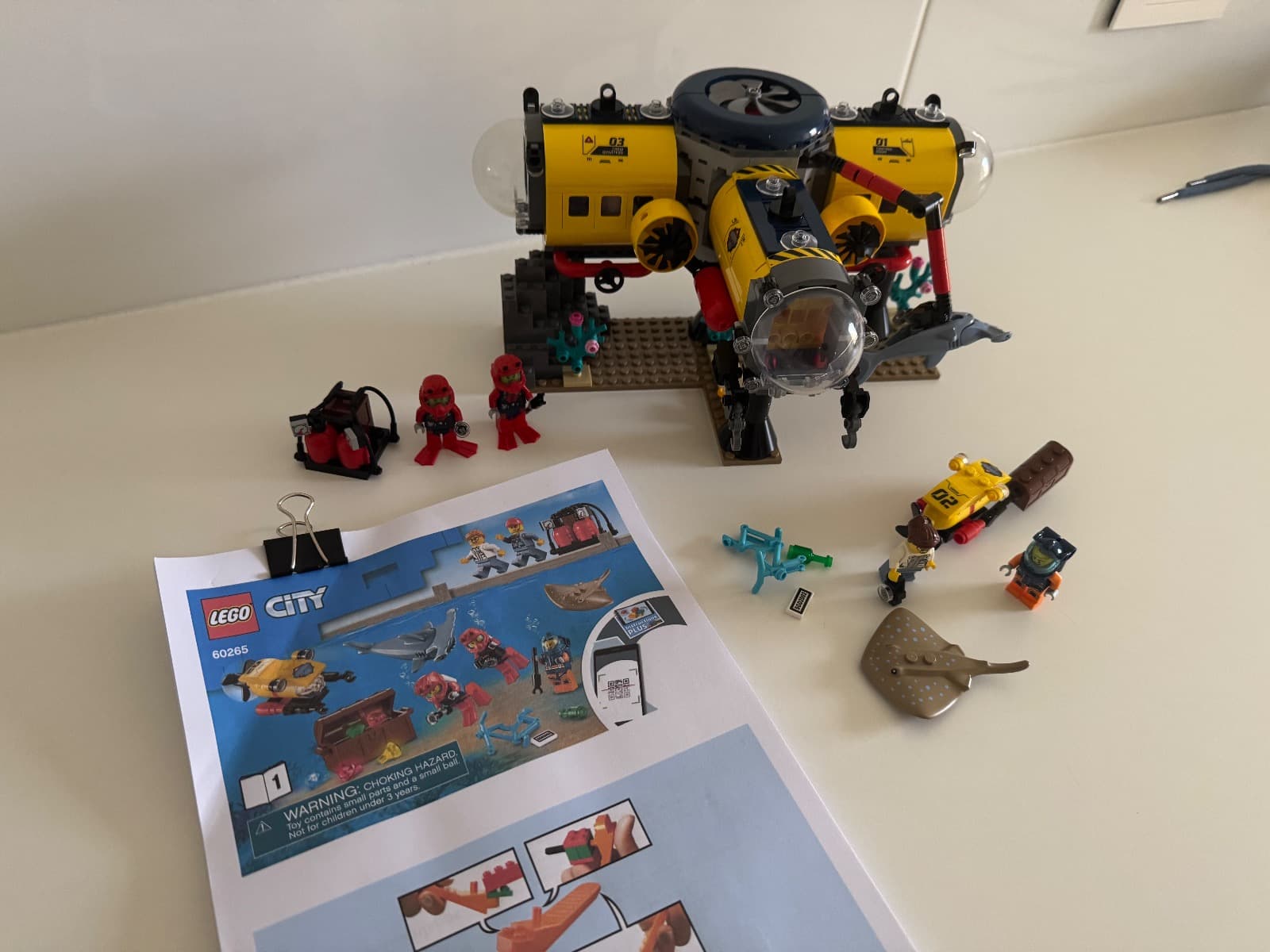 LEGO Ocean Exploration Base (60265) – complete with instructions