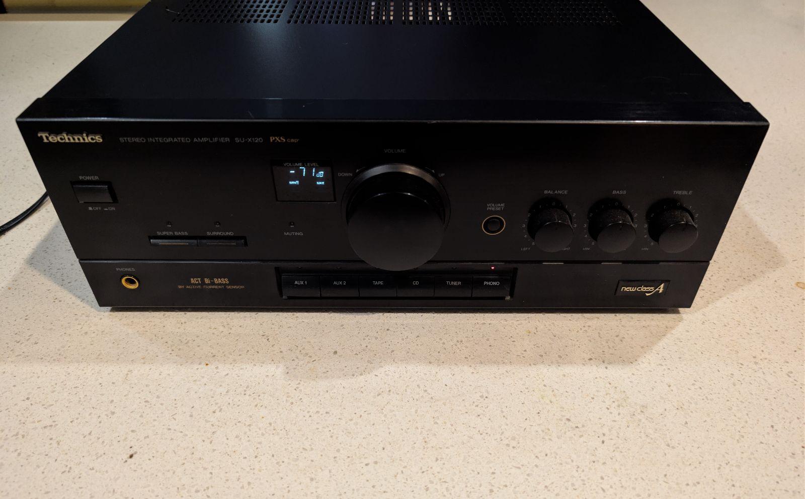 Technics - SU-7200 Amplificateur intégré à semi-conducteurs