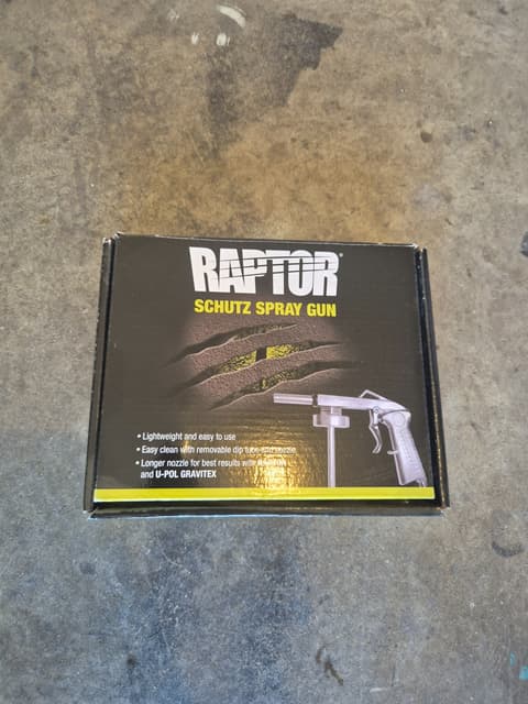 Raptor spay guns - Hand Tools in Lucknow NSW | Gumtree Australia