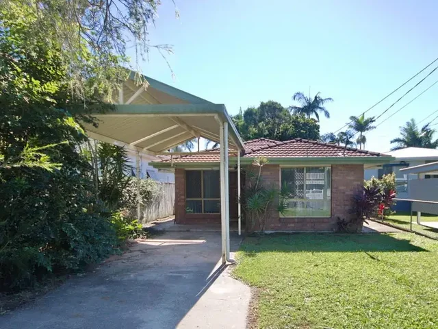9 Beltana Street, Lota, Queensland 4179 - for Rent | Gumtree Australia