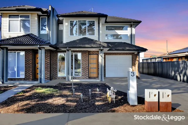 2/3 Evans Crescent, Laverton, Victoria 3028 - for Sale | Gumtree Australia