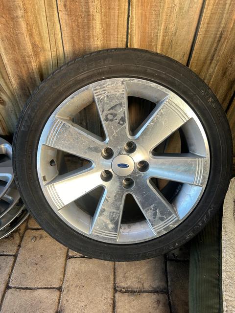 Ford Ghia Eb Rims Ford BF Fairmont ghia wheel | Wheels, Tyres & Rims | Gumtree Australia ...