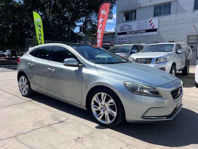 2013 Volvo V40 D4 LUXURY M MY14 | Cars, Vans & Utes | Gumtree Australia ...