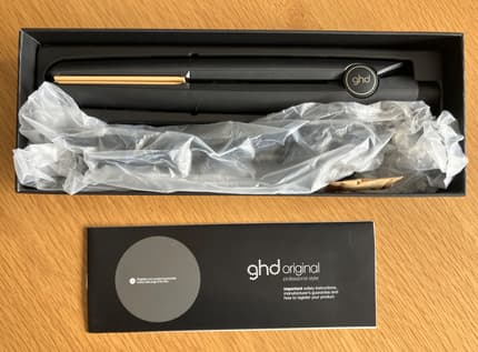 BRAND NEW UNUSED GHD ORIGINAL HAIR STRAIGHTENER 