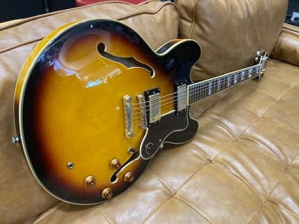 Epiphone Sheraton II VS semi hollow electric guitar - Guitars