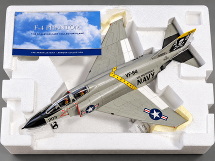 Franklin Mint F-4 Phantom II 1:48 Diecast US Navy VF-84 Jolly