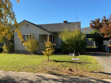 19 Toolamba Road, Mooroopna, Victoria 3629 - for Sale | Gumtree Australia