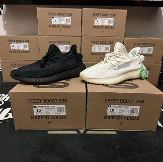 yeezy boost 350 v2 | Men's Shoes | Gumtree Australia Local Classifieds