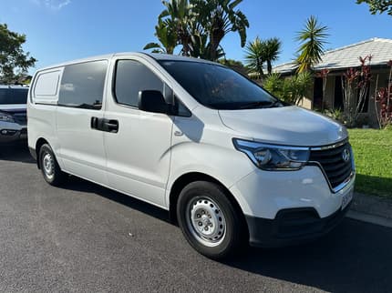 sunshine coast hyundai vans for sale near me