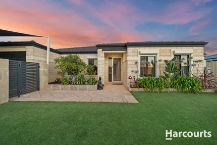 28 Chatsworth Drive, Hocking, Western Australia 6065 - for Sale ...