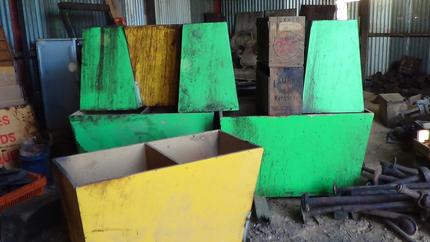 Storage bins, kerosene boxes, magazine racks. - Miscellaneous Goods in ...