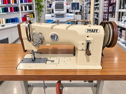 Praff Sewing Machine Pfaff 1245 compound feed walking foot sewing machine - Sewing Machines ...