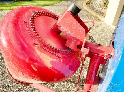 EASYMIX CEMENT MIXER AS NEW - Other Tools & DIY in Buderim QLD ...