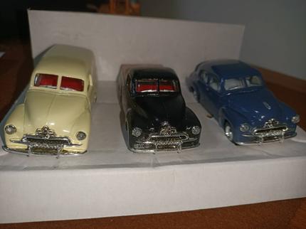 Trax 1/43 échelle 8002 Holden FJ Utility Ute excellent état