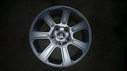 08/2006 to 04/2013 Holden VE Commodore Omega - 16 inch Alloy wheel rim ...