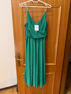 wayne cooper green dress Second-Hand Wayne Cooper Majestic Sunset Scene Loungewear Dress Size 8 –  SwapUp