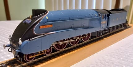 ** RARE ** Hornby Dublo R30254 LNER A4 Bittern Great Gathering ...