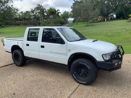 2002 HOLDEN RODEO LX (4x4) 5 SP MANUAL CREW CAB P/UP | Cars, Vans ...