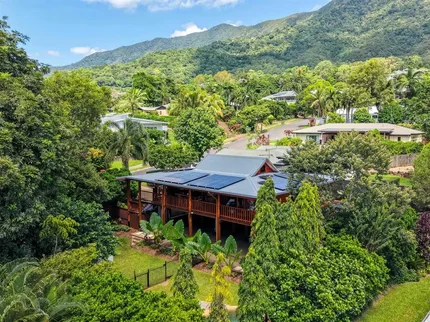 38 Daphne Drive, Redlynch, Queensland 4870 - for Sale | Gumtree Australia