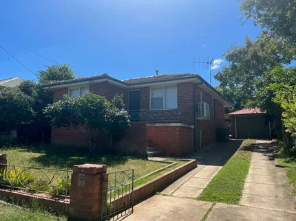 5 Harris St, Bathurst, New South Wales 2795 - for Rent | Gumtree Australia