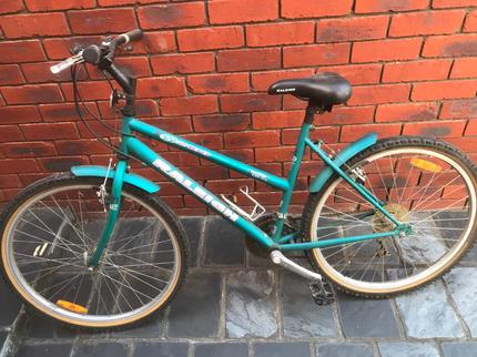 Retro Recycles Raleigh Zest Ladies Mountain Bike 1996 Raleigh Zest