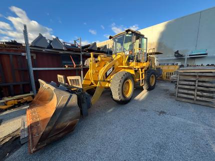 2018 WCM FL936F-II Wheel loader, 1116hrs, QH, GP bucket, pallet fork ...