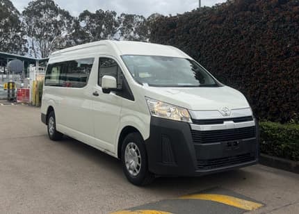 2020 Toyota Hiace Commuter GDH322R ELWB High Roof | Cars, Vans & Utes ...