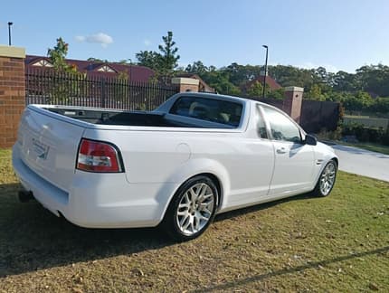 2010 Holden Commodore Omega VE II Rear Wheel Drive | Cars, Vans & Utes ...
